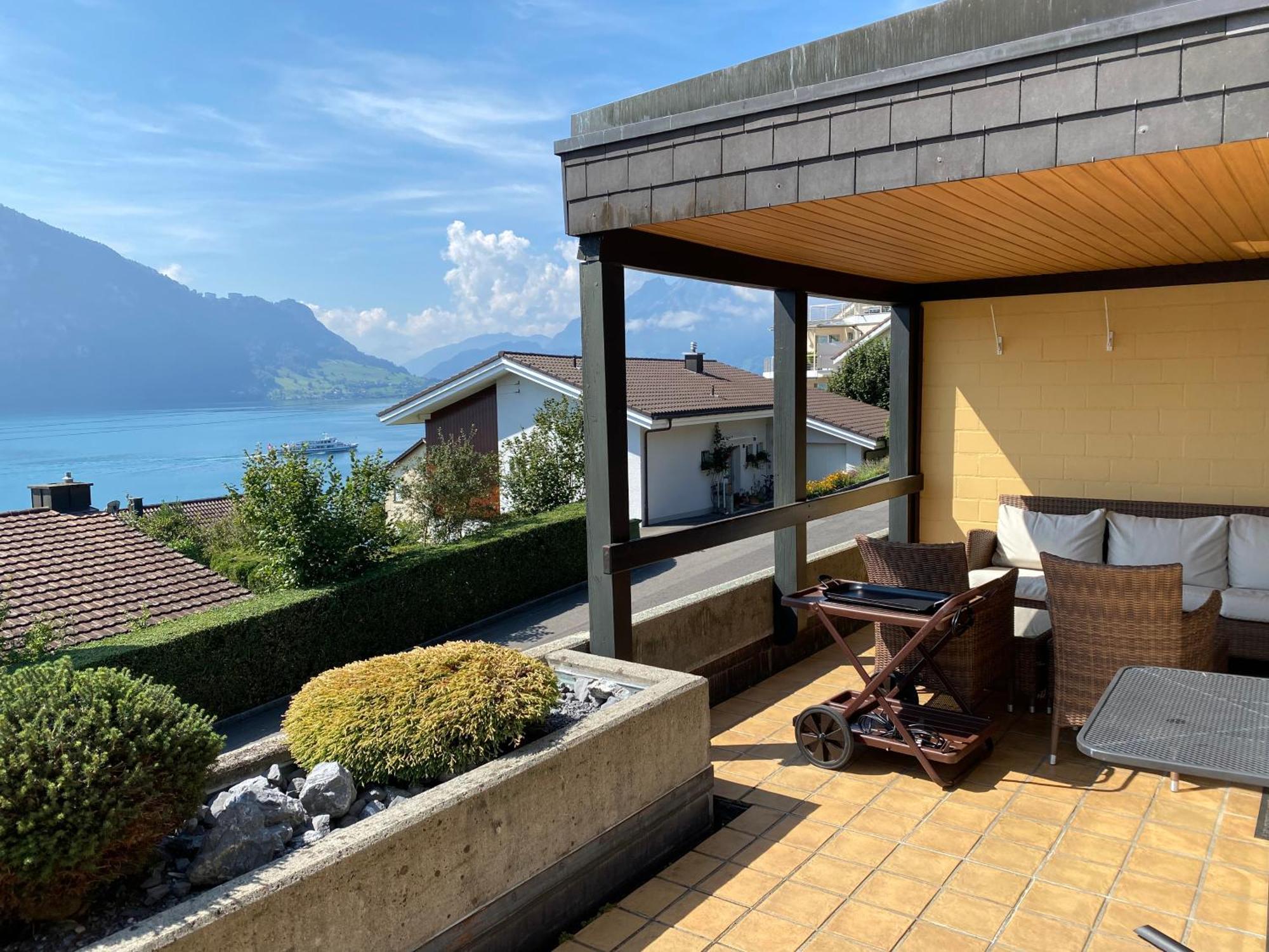 Swiss Paradise Weggis Exteriör bild